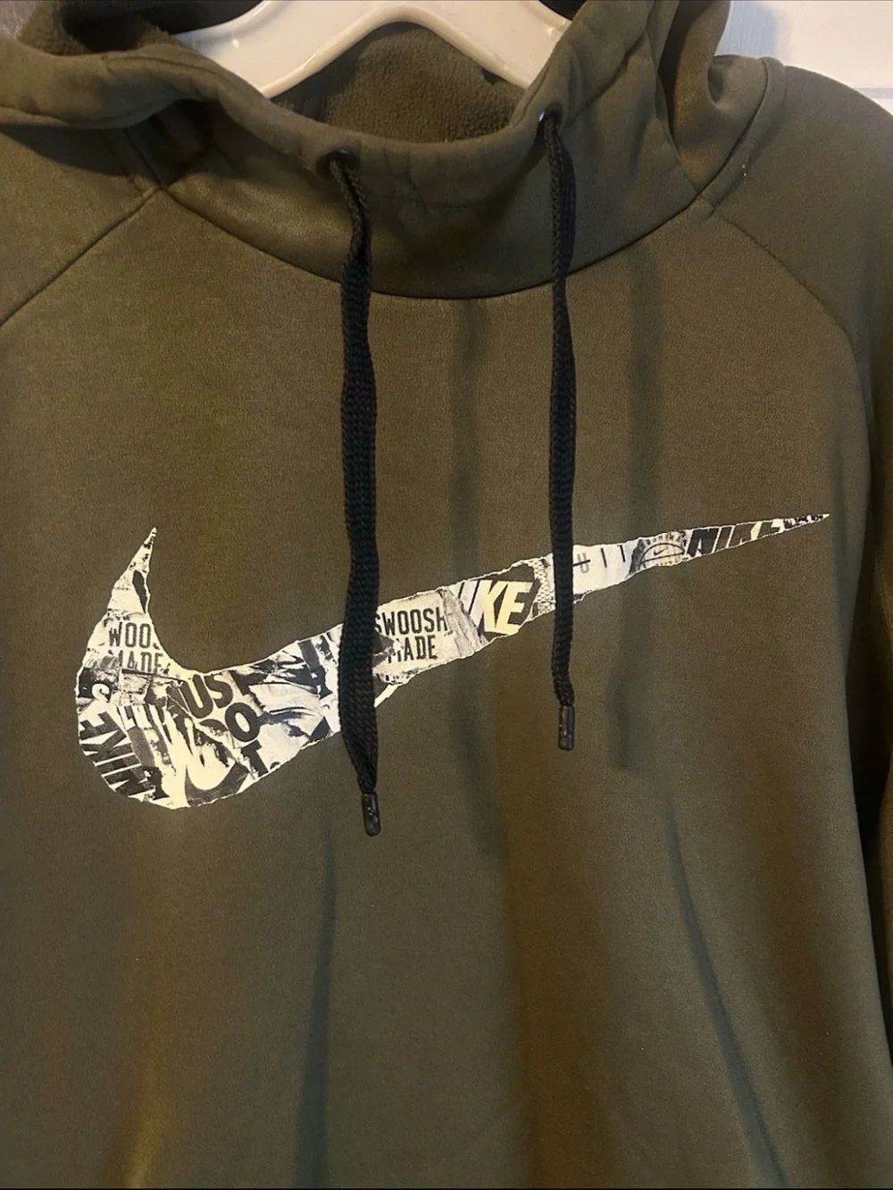 NIKE DirFit THERMA FIT SPORTSWEAR HOODIE OLIVE GREEN SIZE 2XL